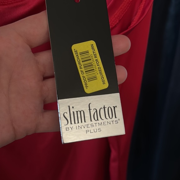 Slim Factor Tank - Picture 4 of 5